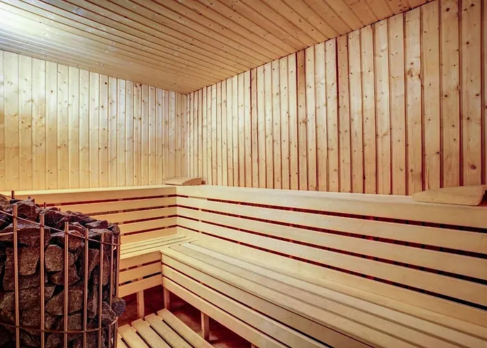 Apartment Captain's *