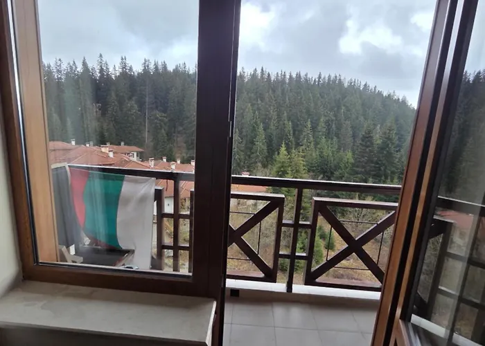 Apartment Captain's *